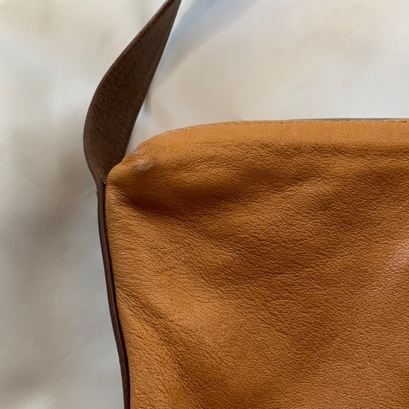 Rough & Tumble Leather Bag - Picture 5 of 14